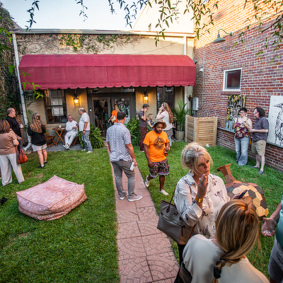 Courtyard on Cotton Image