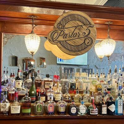 Parlor 5 Image
