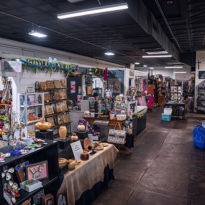The Shoppes on the Alley Image